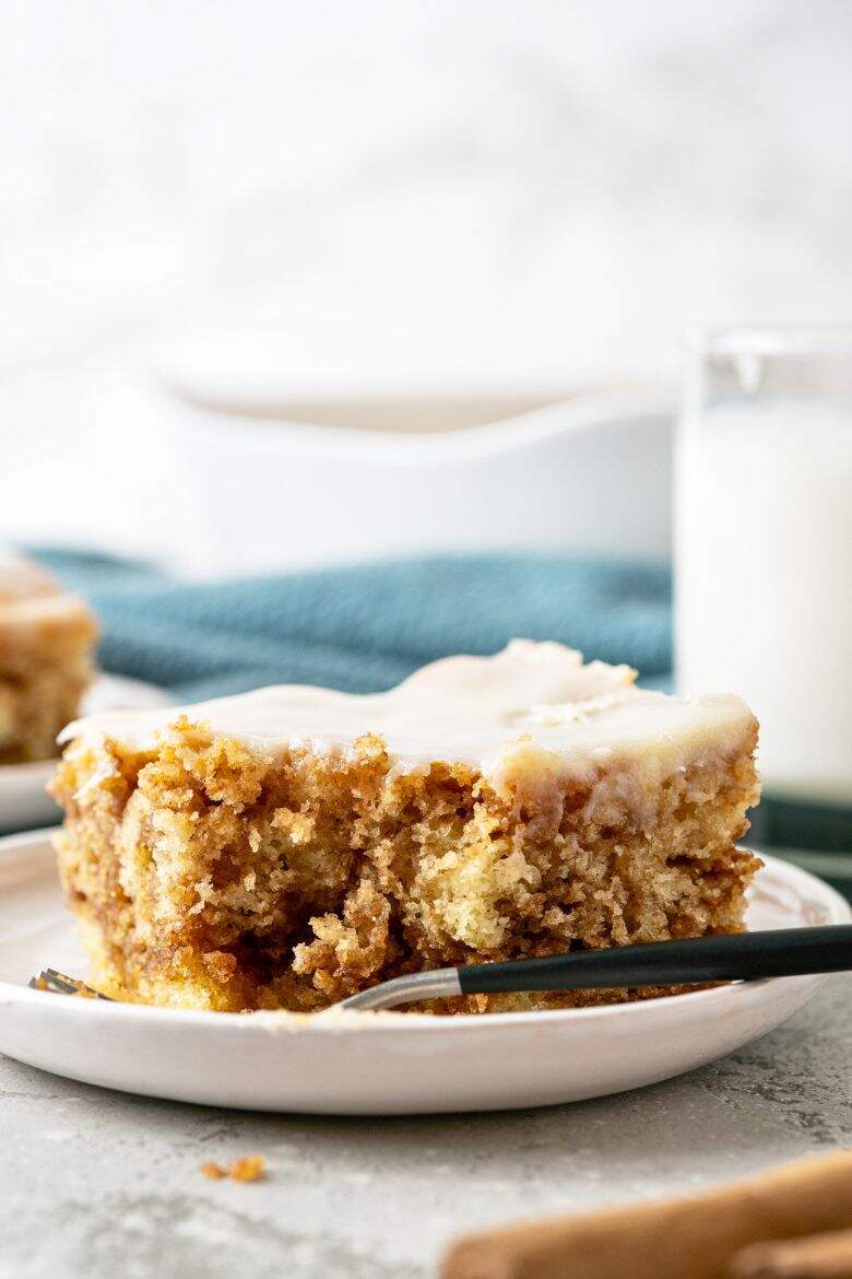 Cinnabon Cinnamon Roll Cake