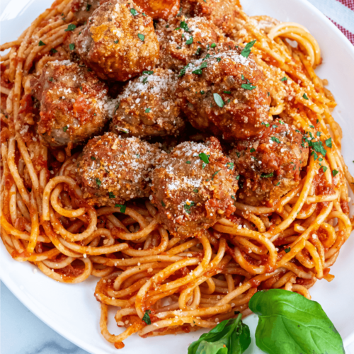 Best Spaghetti and Meatballs Recipe - Yummy and fully