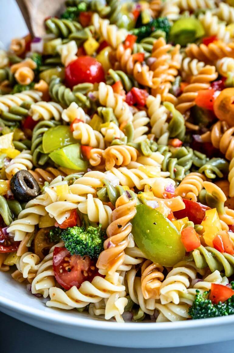 Quick and Easy Pasta Salad - Yummy and fully