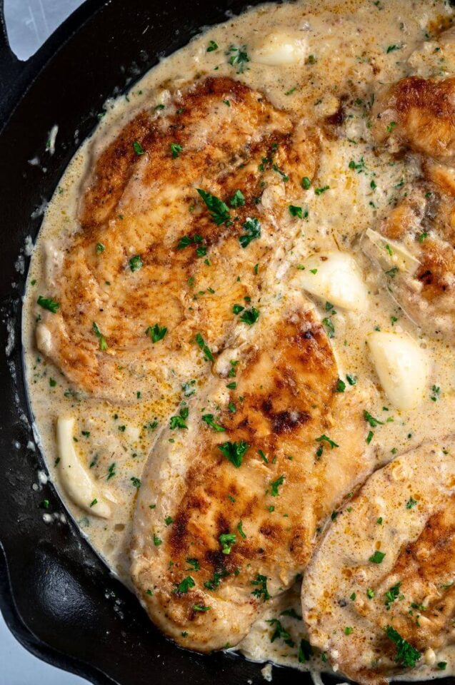 Quick & Easy Creamy Garlic Chicken: Ready In 20 Mins - Yummy and fully