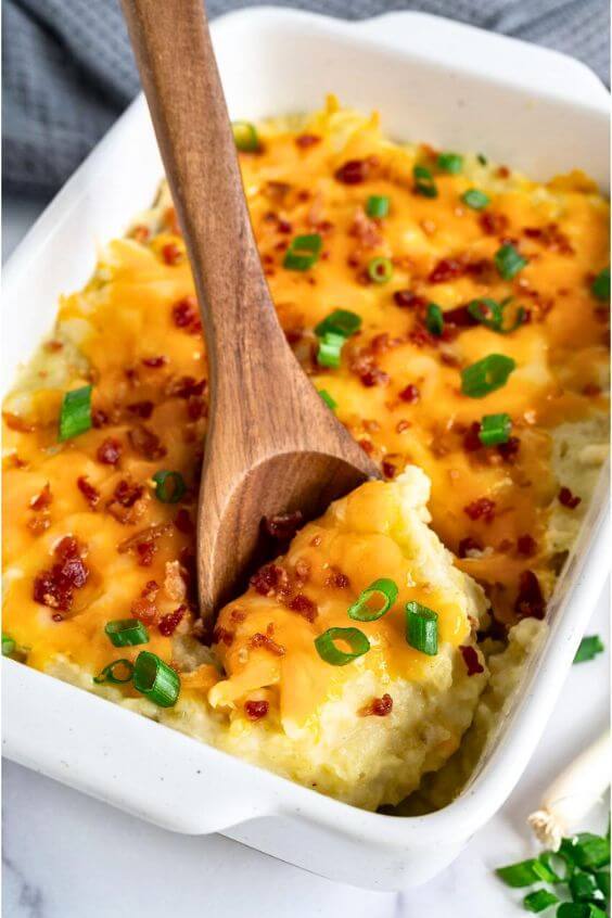 Easy Loaded Mashed Potato Casserole