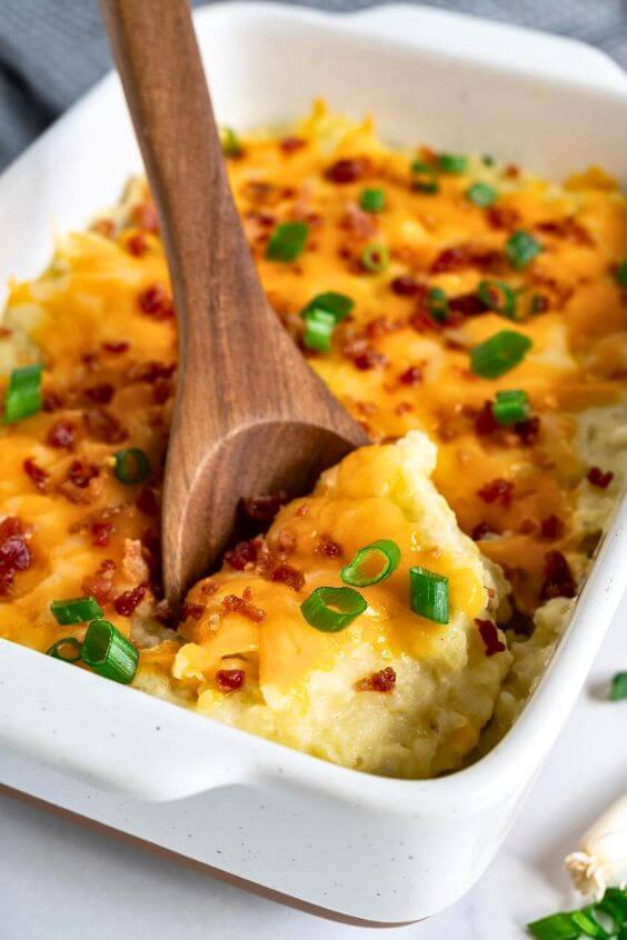 Easy Loaded Mashed Potato Casserole