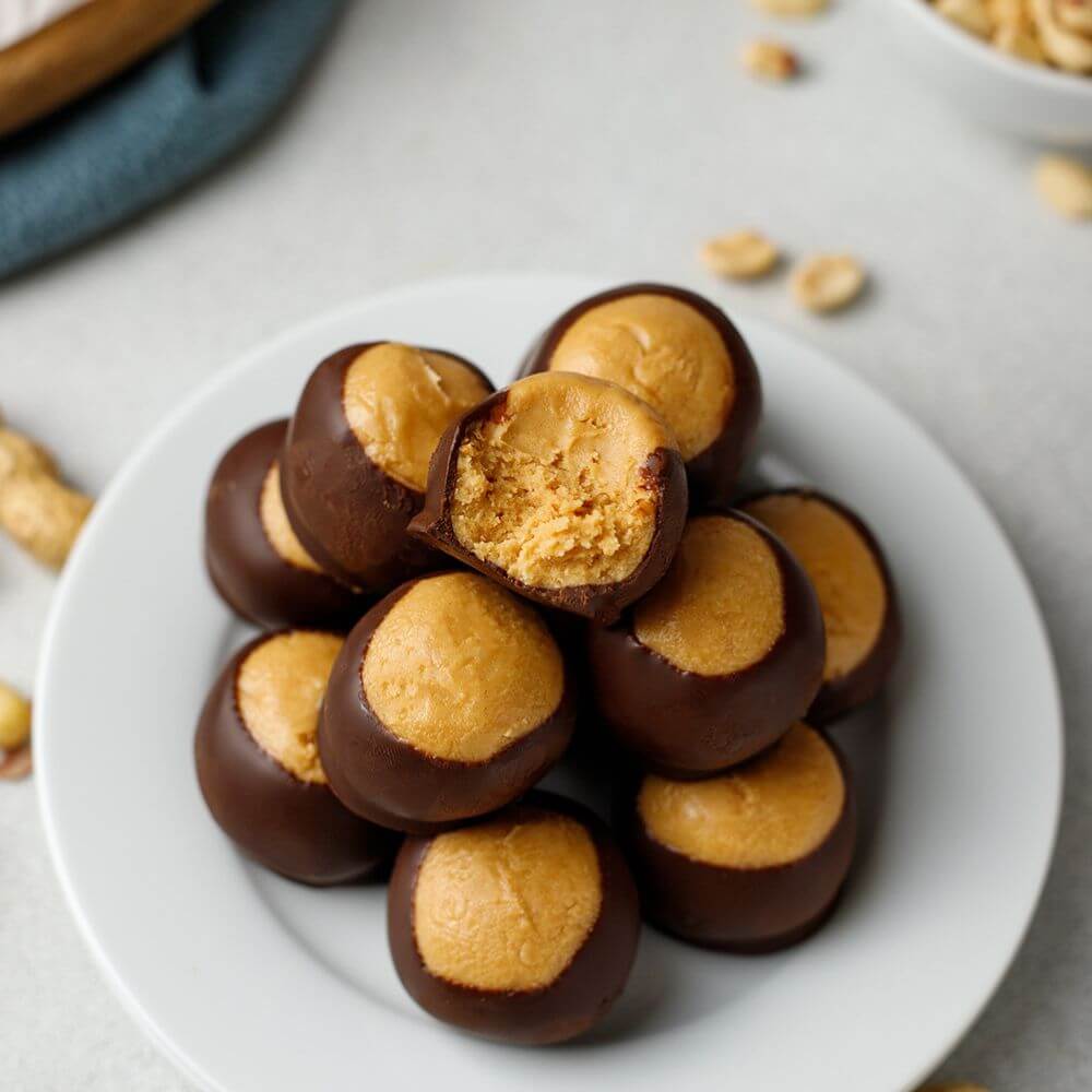 Quick And Easy No Bake Chocolate Peanut Butter Balls Yummy And Fully 3879